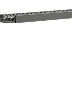 HAGER SLOTTED PANEL TRUNKING 40 HT X 25 WT MM 2MT GREY BA7A40025